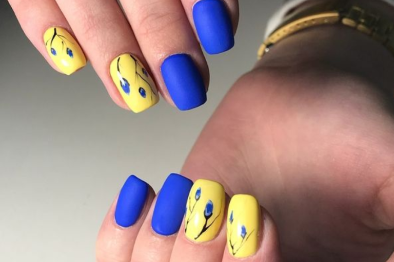55 Chic and Trendy Yellow and Blue Nail Designs You’ll Love!