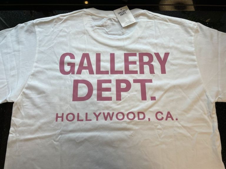 Gallery Dept Shirt and the Distinctive Charm of Urban Fashion